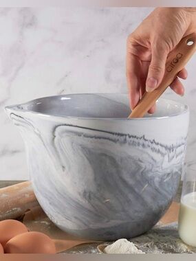 Ciroa Large Porcelain Marble Swirl
Mixing Bowl Set 2